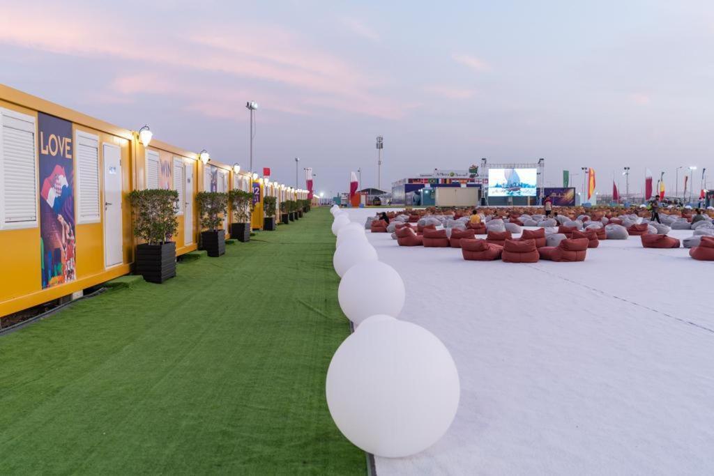 Fan Village Cabins Free Zone Doha Exterior photo